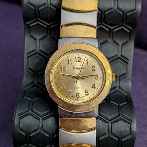 Sheffield Gold and Silver Quartz Watch
